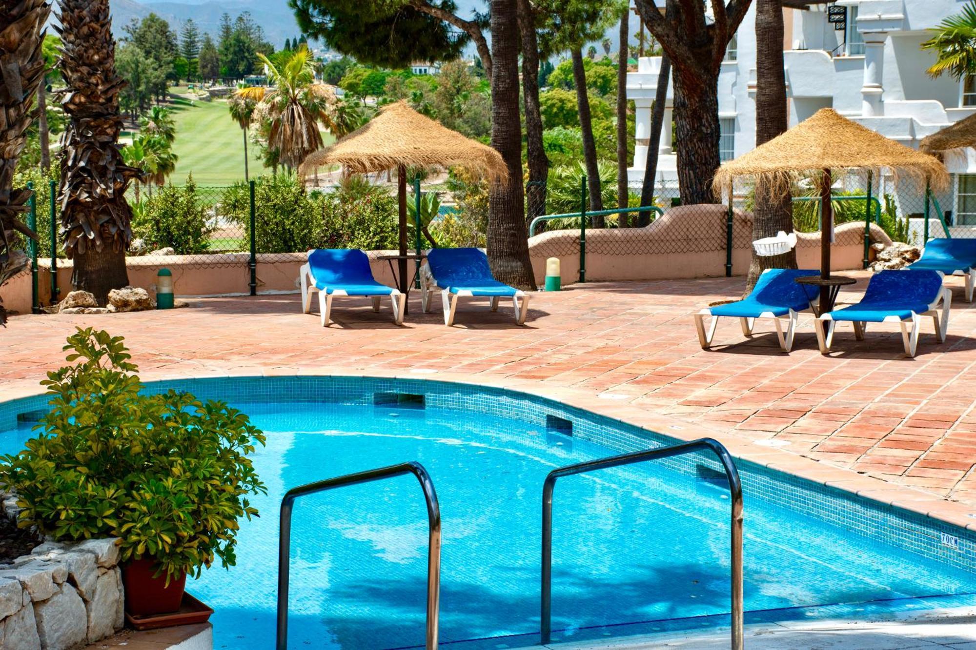 フエンヒロラLeos Mijas Golfアパートメント エクステリア 写真