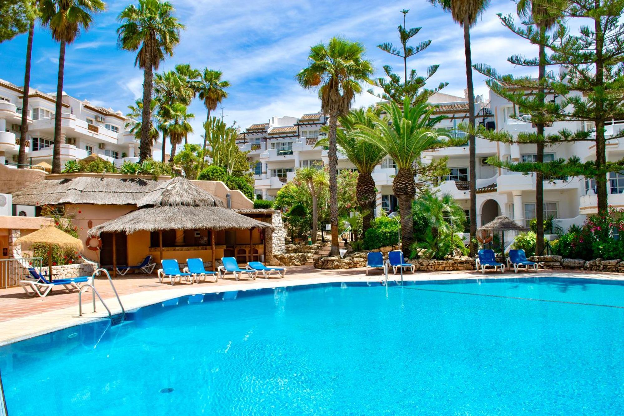 フエンヒロラLeos Mijas Golfアパートメント エクステリア 写真